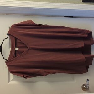 Athleta short sleeve, v-neck tee